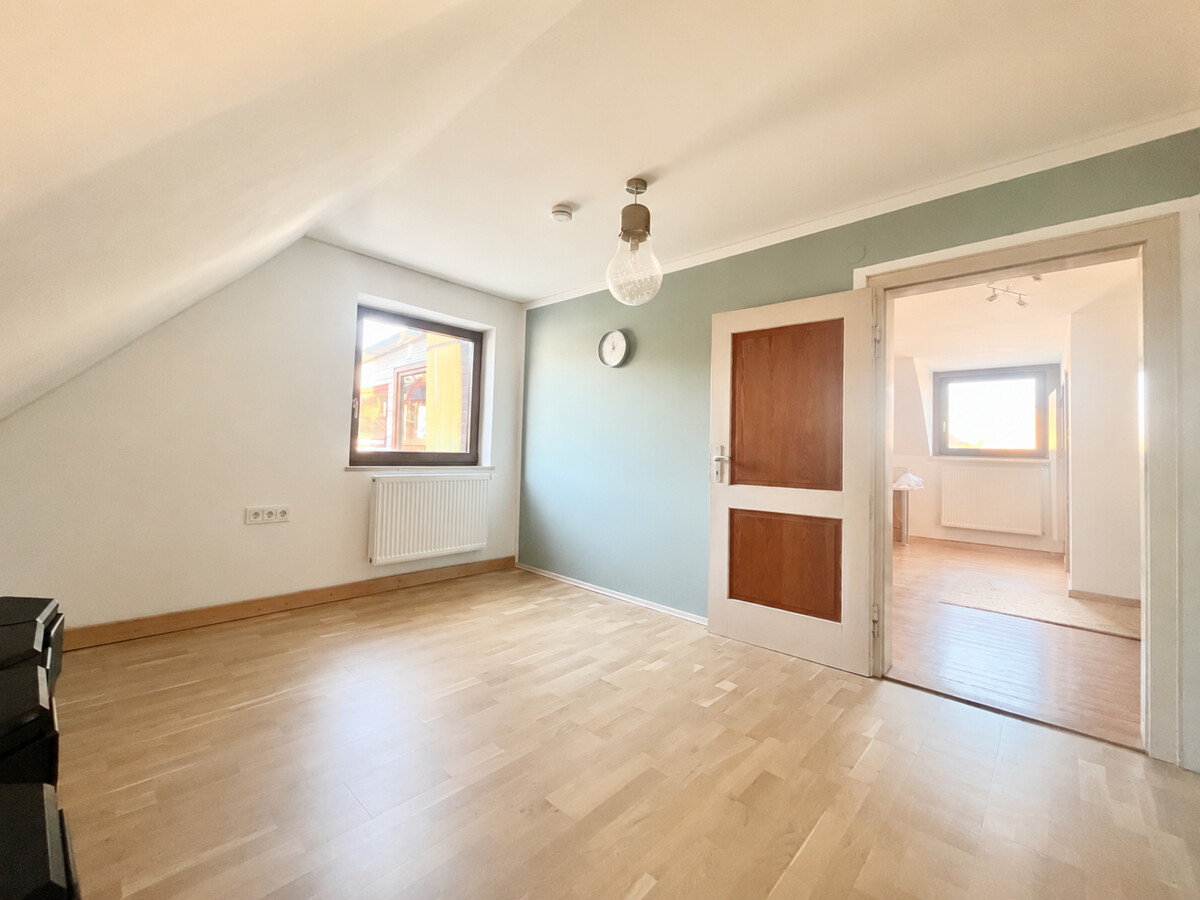 Schlafzimmer 3