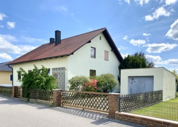 Wohnen auf einer Ebene, EFH mit Ausbaureserven, 92421 Wackersdorf, Einfamilienhaus