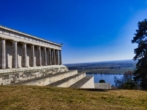 Der Walhalla zu Füßen! - Der Walhalla zu Füßen!