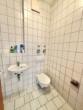 Gäste-WC - 3‑Zimmer‑Dachgeschosswohnung mit viel Tageslicht – Thalmassing