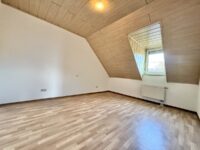 Kinder/-Bürozimmer