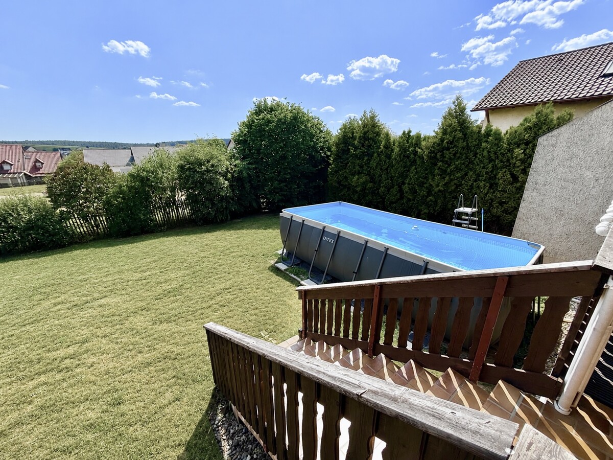 Der Garten von Ihrer Terrasse gen Süden