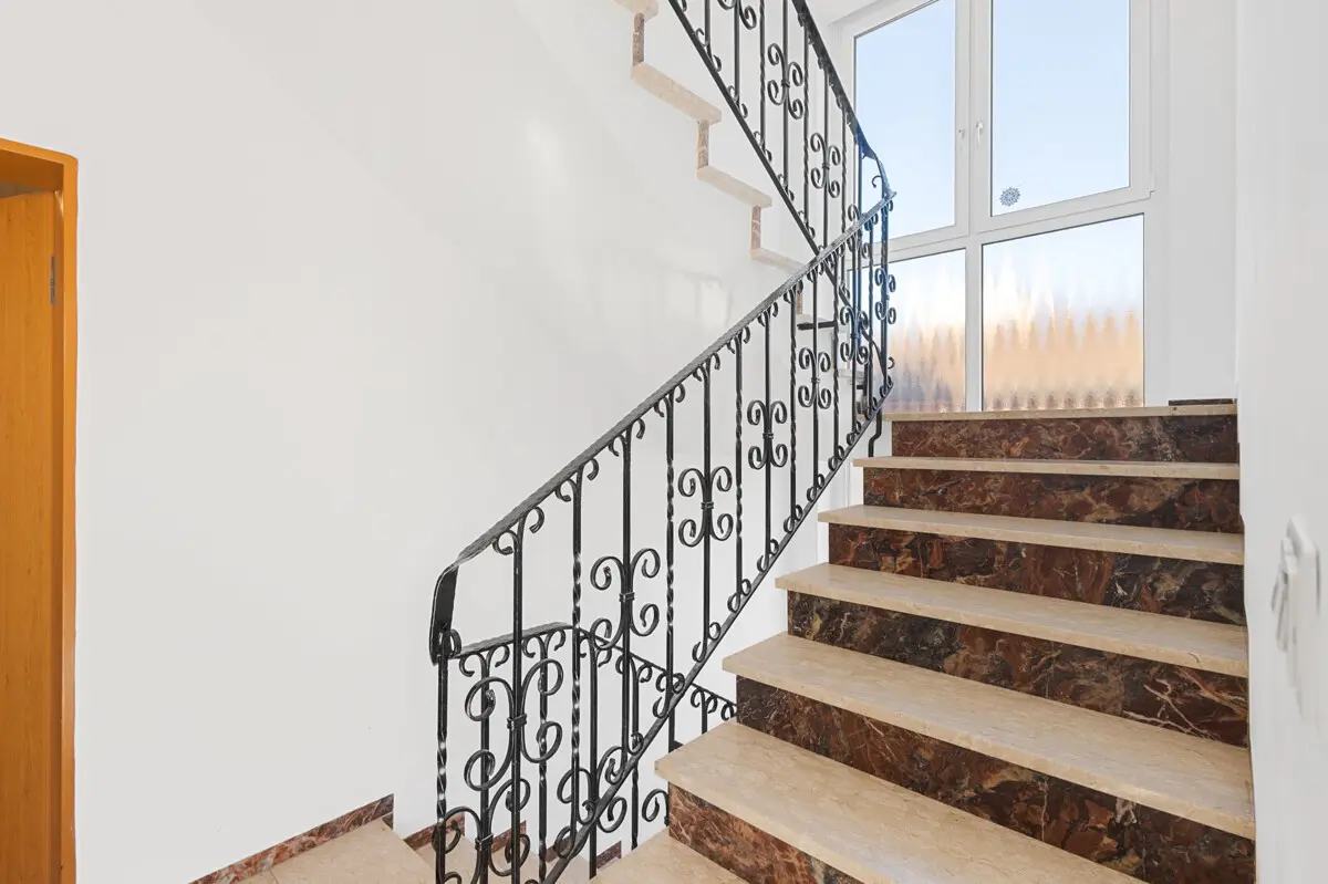 23 Treppenhaus