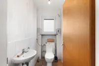 18 EG WC