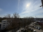 Ausblick - Helle 2-Zi.-Wohnung mit Balkon & Weitblick im Regensburger Westen