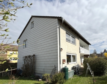 Zweifamilienhaus mit großem Garten – Nur für Kapitalanleger!, 93077 Bad Abbach, Zweifamilienhaus