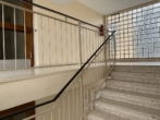 Treppenhaus - Kapitalanlage! Hoch hinaus! Gepflegte 2-Zimmer-Wohnung mit Domblick!