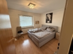 Schlafzimmer - Kapitalanlage! Hoch hinaus! Gepflegte 2-Zimmer-Wohnung mit Domblick!