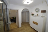 Bild - Charmantes Zweifamilienhaus mit viel Platz und Traumgarten
