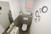 Bild - Charmantes Zweifamilienhaus mit viel Platz und Traumgarten