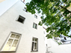Vom Innenhof her