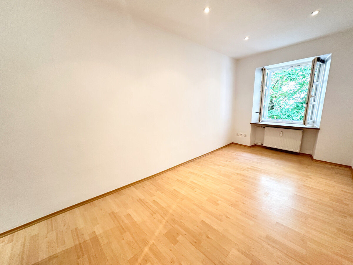 Ihr Wohn/Schlafzimmer