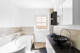 20 - Moderne Villa mit hochwertiger Ausstattung in traumhafter, naturnaher Lage! (EEK A+!)