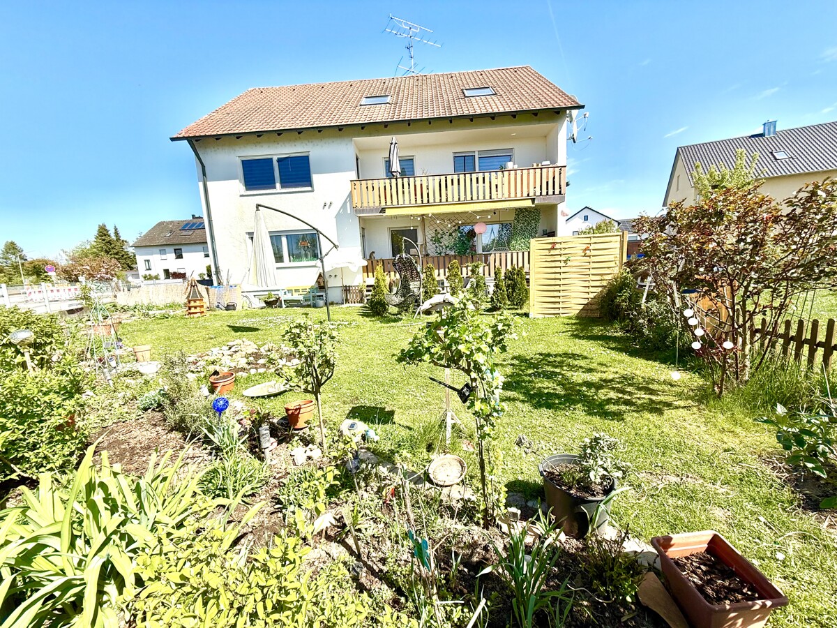 Ihr Dreifamilienhaus von Westen