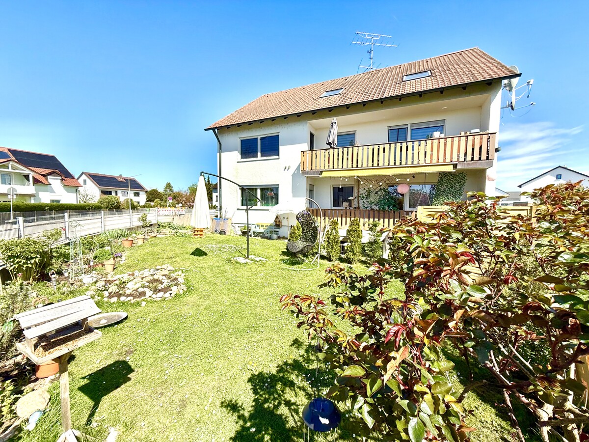 Ihr Dreifamilienhaus von Westen
