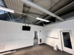 Nebengebäude - Vielseitige Gewerbeimmobilie mit flexibler Raumaufteilung und Top-Anbindung in Königswiesen!