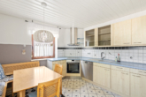 Küche - Familienfreundliches Zuhause mit Wohlfühlgarten, Garage & Dachterrasse in guter Lage !