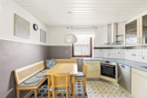 Küche - Familienfreundliches Zuhause mit Wohlfühlgarten, Garage & Dachterrasse in guter Lage !