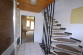 Flur EFH - Einfamilienhaus und Haus mit 3 Wohneinheiten in 93051 Regensburg