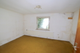 Schlafzimmer EFH - Einfamilienhaus und Haus mit 3 Wohneinheiten in 93051 Regensburg