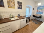 Küche - Charmant & Großzügig! 2-Zimmer Wohnung im Herzen der Altstadt!