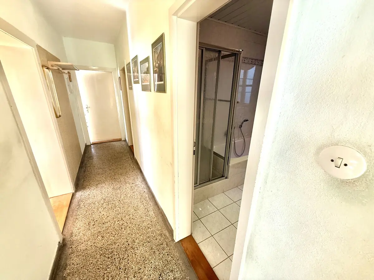Ihre Diele gen Badezimmer, Wohnzimmer & Schlafzimmer