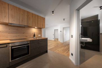 Ihr neues Zuhause! Hochwertige 3 Zimmer Wohnung mit Vollausstattung!, 93089 Aufhausen, Erdgeschosswohnung