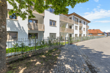 Modernes Wohnen: 3-Zimmer-Wohnung in Geiselhöring mit erstklassiger Ausstattung!, 94333 Geiselhöring, Etagenwohnung