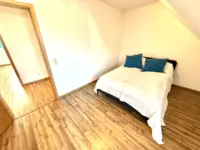 In Ihrem Schlafzimmer gen Diele & Wohnzimmer