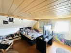 DG Schlafzimmer 1 - Liebevolles Einfamilienhaus in ruhiger Ortsrandlage