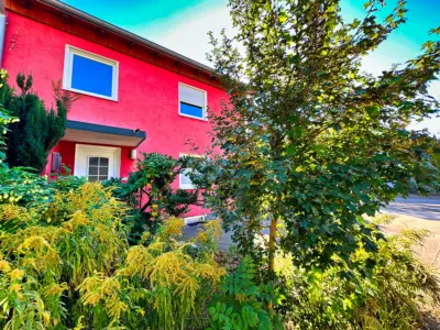 Stadtgarten! Gepflegtes Einfamilienreiheneckhaus mit schönem Garten in Regensburg., 93053 Regensburg, Reiheneckhaus
