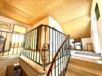 Auf der Treppe in Ihr Dachgeschoss - Einfamilienhaus in 93087 Alteglofsheim
