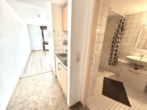 In der Diele Ihres Appartementes gen Badezimmer - Günstige Gelegenheit!