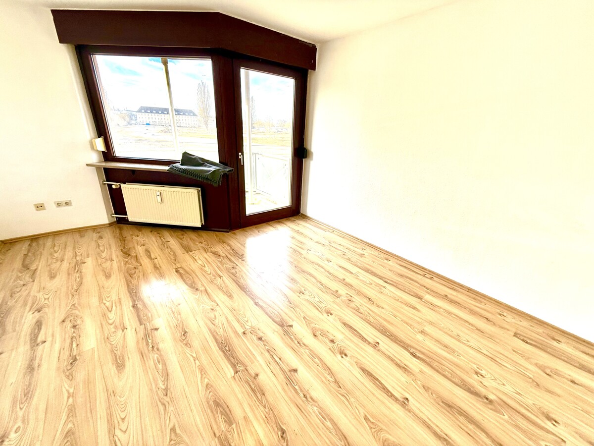 Ihr Appartement gen Balkon