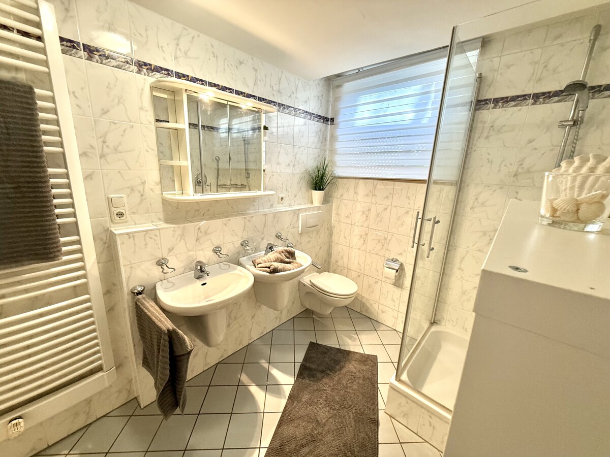 Ihr Badezimmer auf Gartenebene