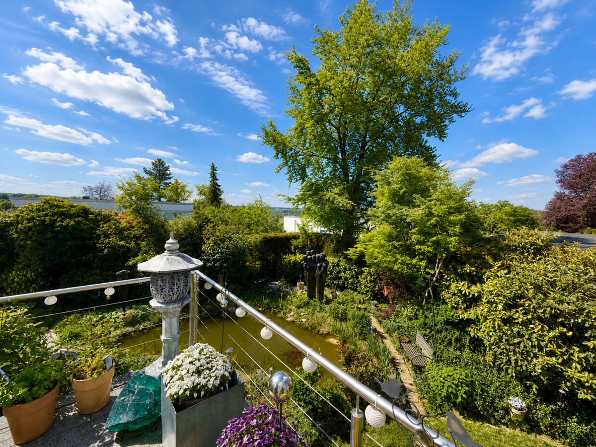 Der Blick von Ihrem Balkon gen Süd-Westen