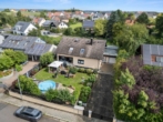 Vogelperspektive - Zweifamilienhaus in ruhiger Traumlage – Stil, Komfort & Natur