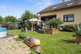 Außenansicht - Zweifamilienhaus in ruhiger Traumlage – Stil, Komfort & Natur