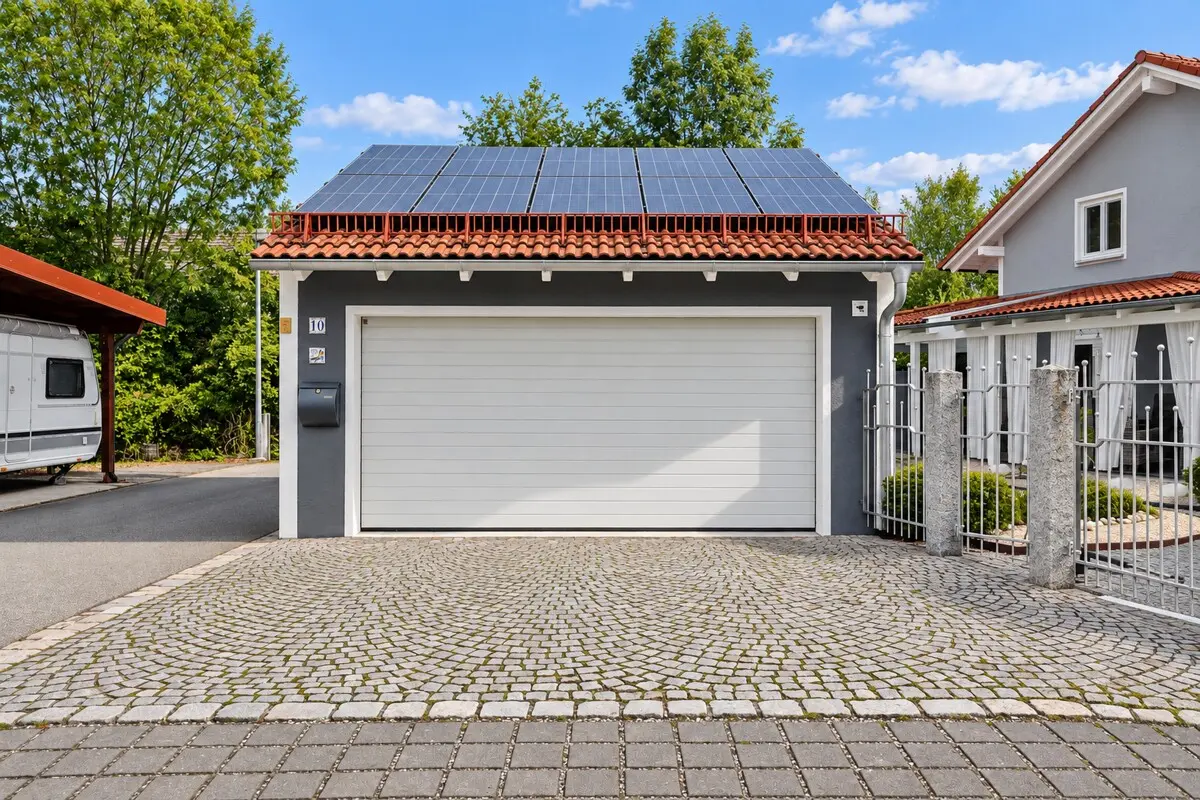 Doppelgarage