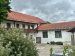 Westseite-Hof und Eingang - Kapitalanlage oder Eigenbedarf – Wohn- und Geschäftshaus mit vielfältigen Möglichkeiten