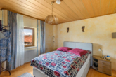 Whg1 - Schlafzimmer - Eins, zwei oder drei – flexibles Wohnen mit VIEL Raum zum Leben, PV-Anlage & Nebengebäude