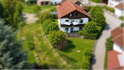 Wohnen für Familie, Generation & Beruf, 94344 Wiesenfelden, Einfamilienhaus