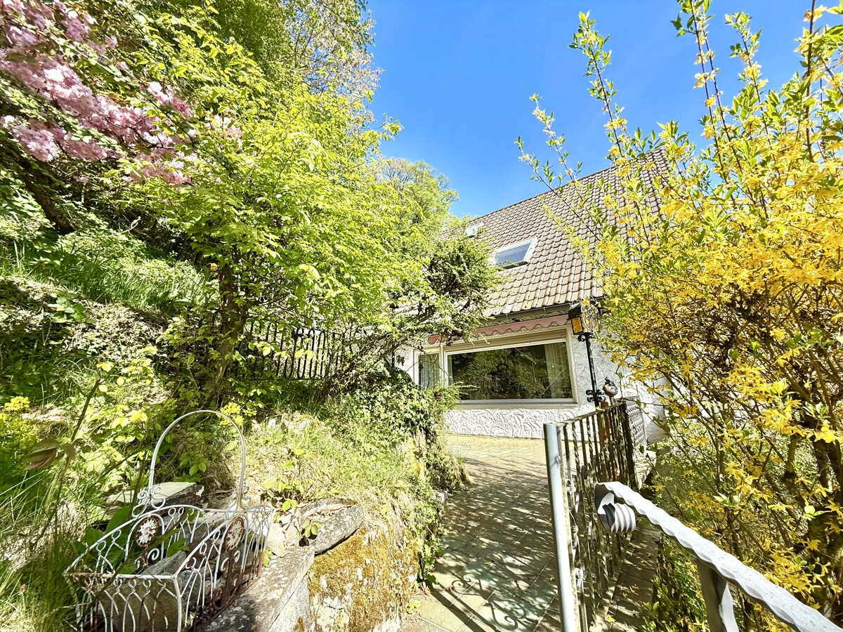 Ihr Haus mit Terrasse von Süden