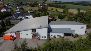 Gewerbeimmobilie mit solider Rendite und vielseitigem Potential, 93497 Willmering, Halle