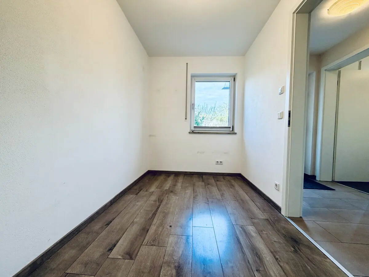 Arbeitszimmer EG
