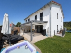 Ansicht Südost mit Terrasse 1