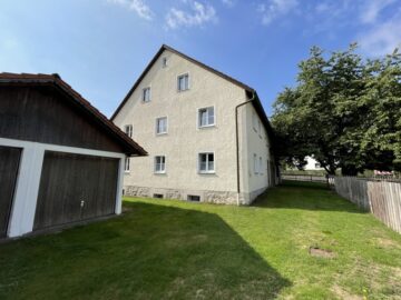 Schöne ehemalige Hofstelle mit großer Scheune und altem Obstgarten- PREIS REDUZIERT!!!, 93449 Waldmünchen, Einfamilienhaus