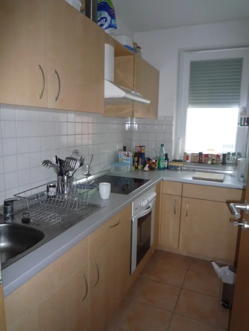 2 Zimmer Wohnung mit großem Bad, Parkettböden, EBK - Foto 5