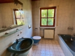 Badezimmer EG - Wunderschönes Einfamilienhaus mit großem Garten sucht eine Familie