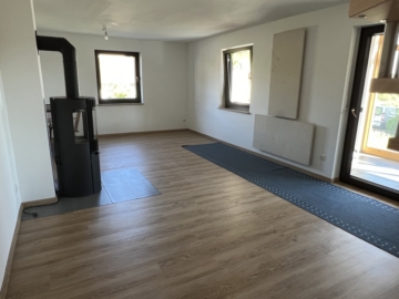 Drei Zimmer Wohnung in Haugenried zu vermieten, 93152 Nittendorf - Haugenried, Erdgeschosswohnung